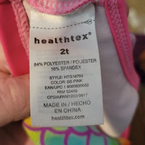 🌻 4 for$15 🌻!Bundle of 2 swim suit tops 2t - Picture 4 of 6